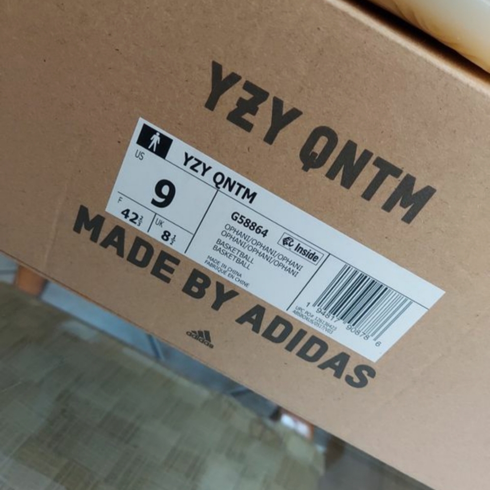Yeezy QNTM - Picture 2 of 3